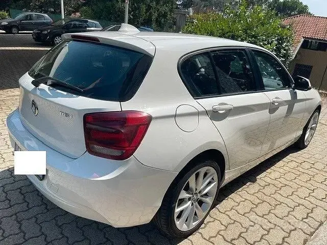 Usata BMW 116 Sport Line 136 CV (100 kW) 2012 Bianco Utilitaria