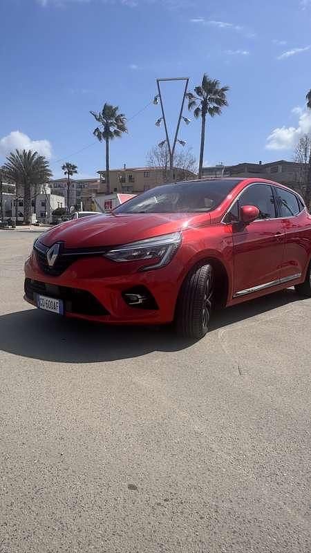 Usata Renault Clio V Intens 101 CV (74 kW) 2020 Rosso Berlina