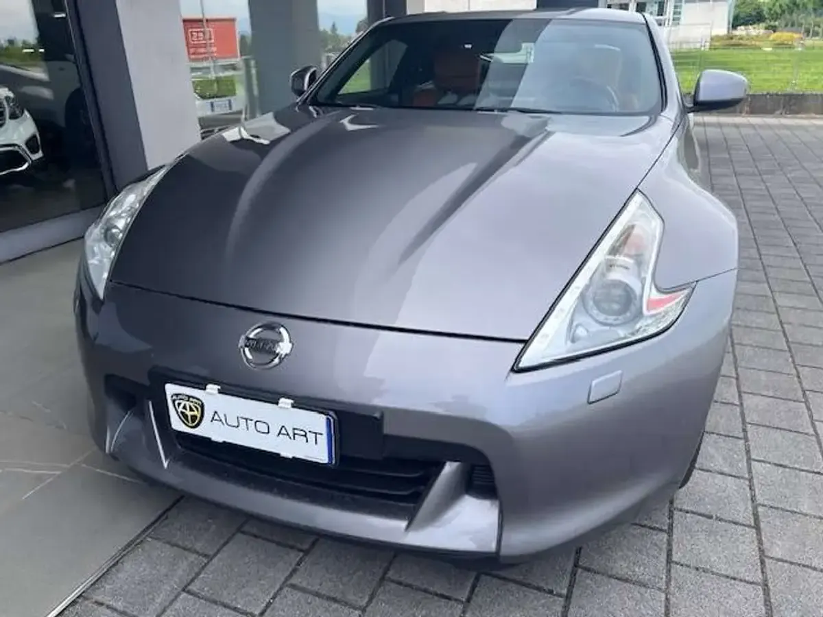 Usata Nissan 370Z 330 CV (242 kW) 2010 Grigio Coupé