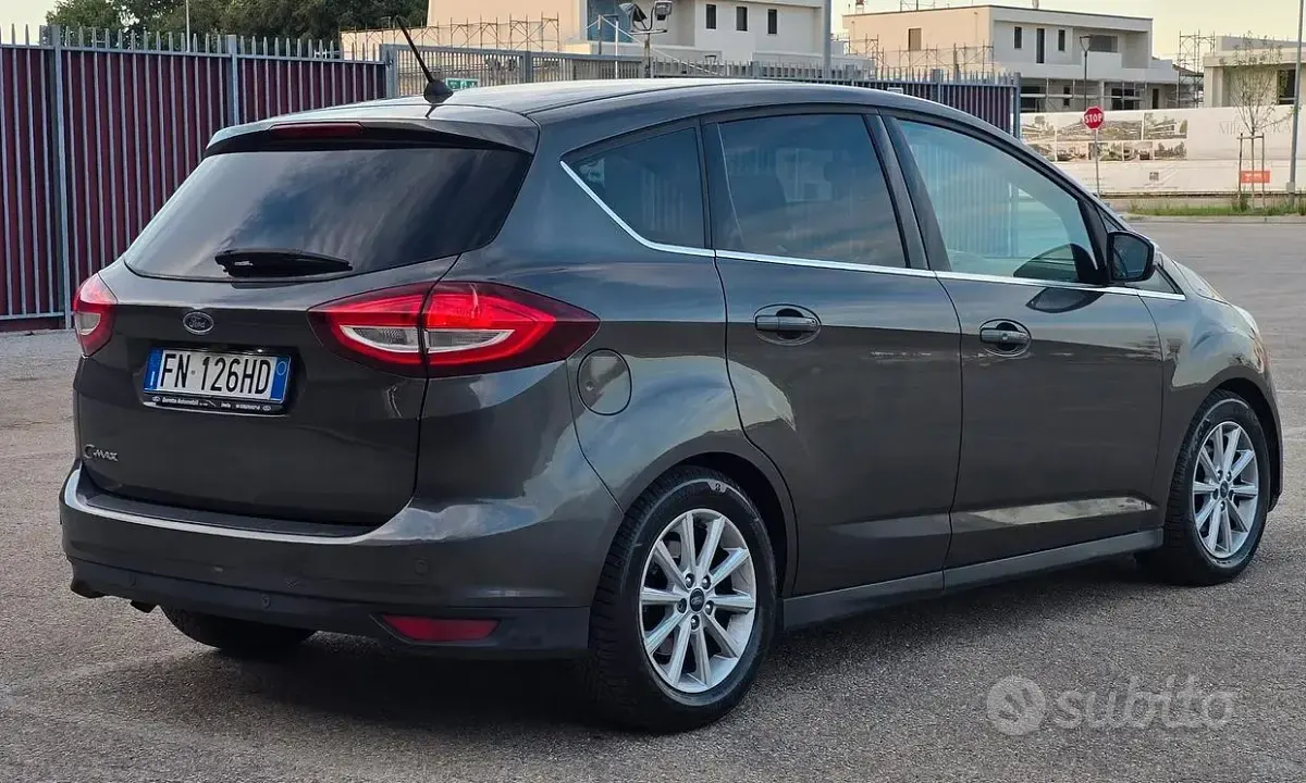 Usata Ford C-MAX 120 CV (88 kW) 2018 Grigio Monovolume