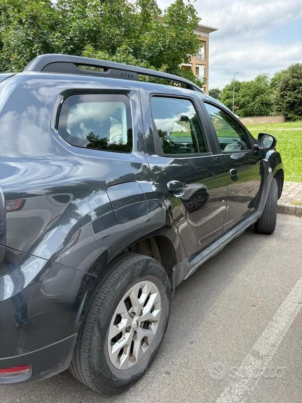 Usata Dacia Duster 116 CV (85 kW) 2022 Grigio SUV