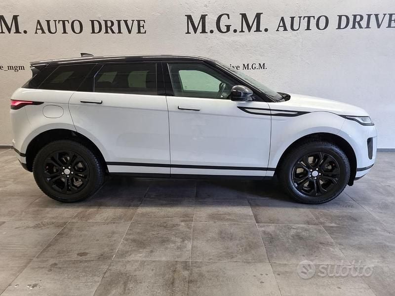 Usata Land Rover Range Rover evoque R-Dynamic 150 CV (110 kW) 2019 Bianco SUV