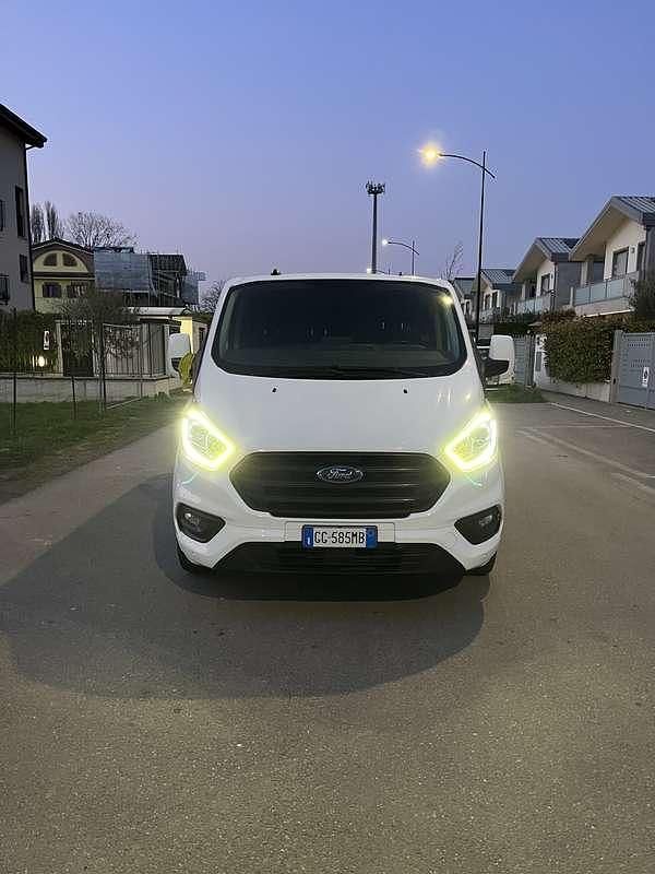 Usata Ford Transit Custom 125 CV (91 kW) 2022 Furgone