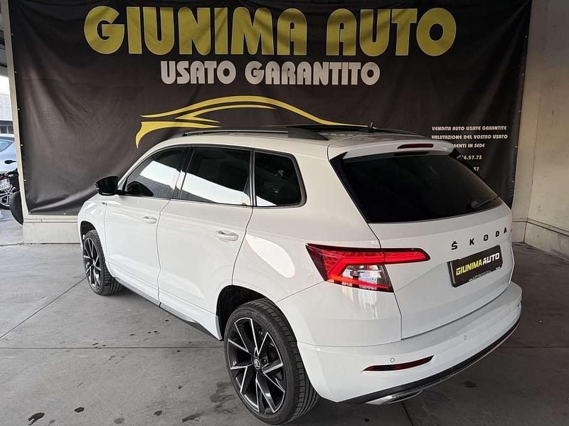 Usata Skoda Karoq SportLine 150 CV (110 kW) 2021 Bianco SUV