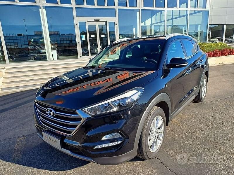 Usata Hyundai Tucson Xpossible 141 CV (103 kW) 2016 Nero SUV
