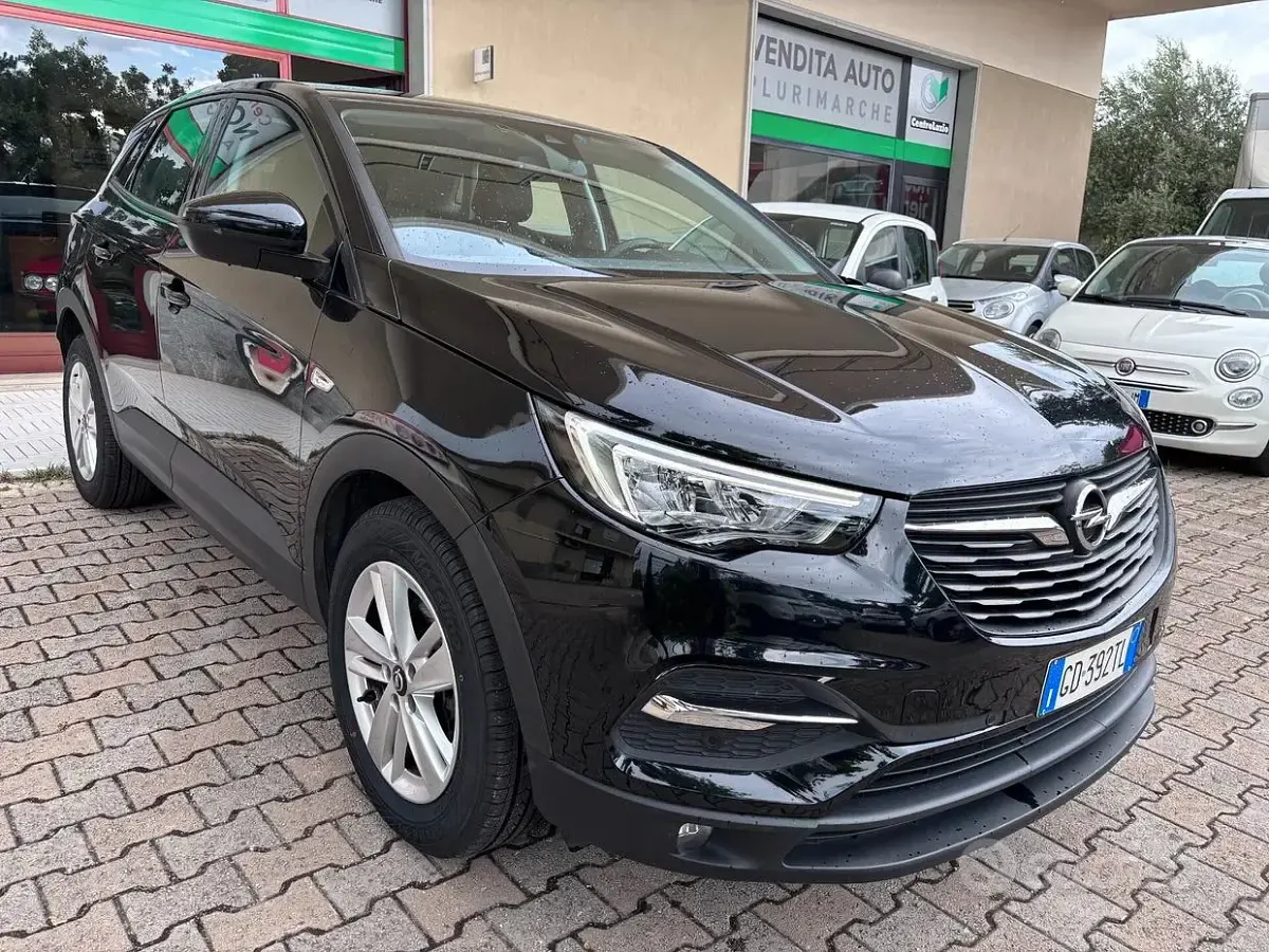 Usata Opel Grandland X Business 131 CV (96 kW) 2020 Nero SUV