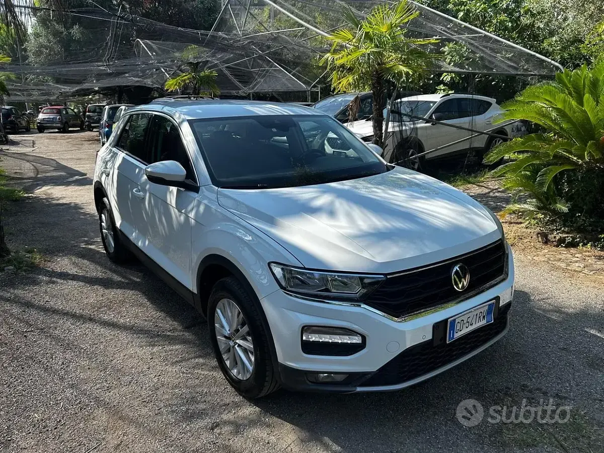 Usata VW T-Roc Advance 116 CV (85 kW) 2021 Bianco SUV
