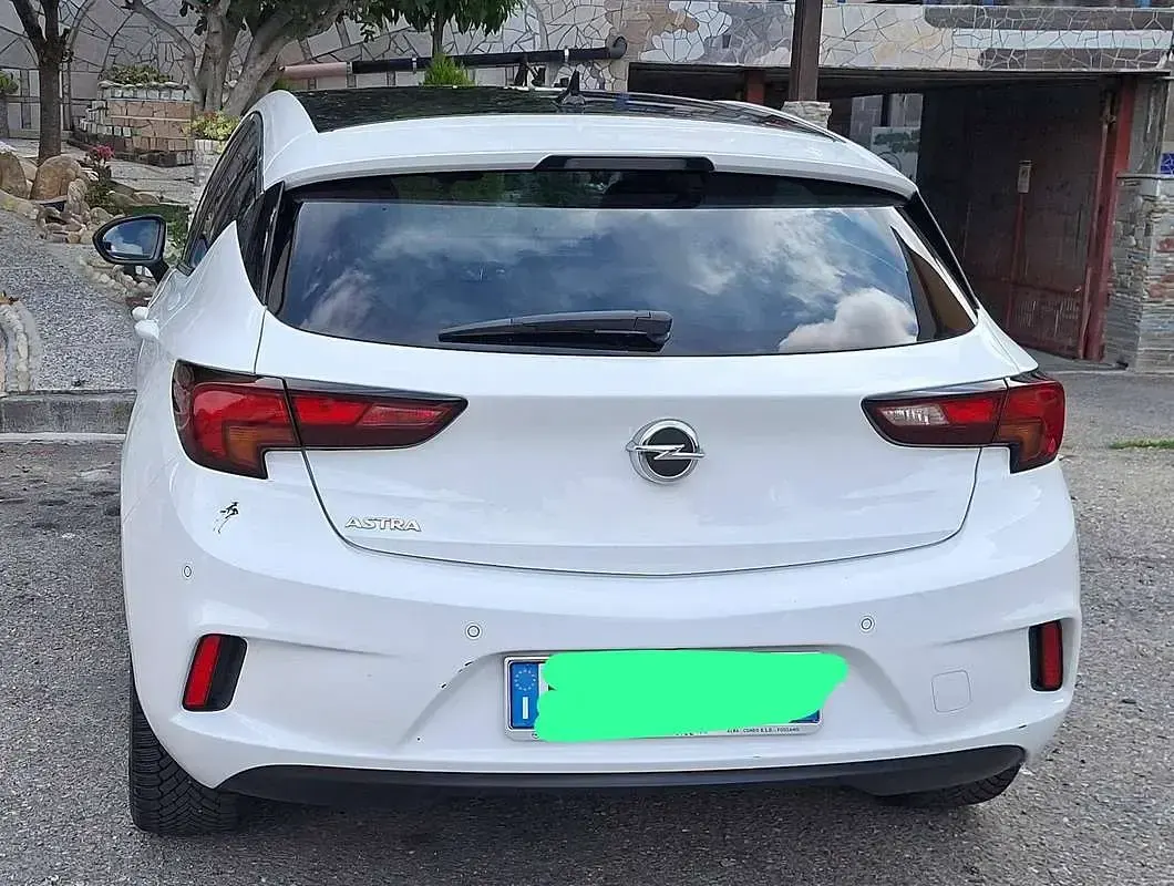 Usata Opel Astra OPC 125 CV (91 kW) 2019 Bianco Berlina