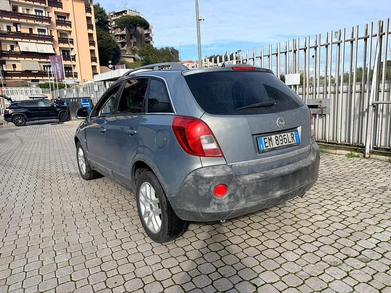 Usata Opel Antara 163 CV (119 kW) 2012 Grigio SUV