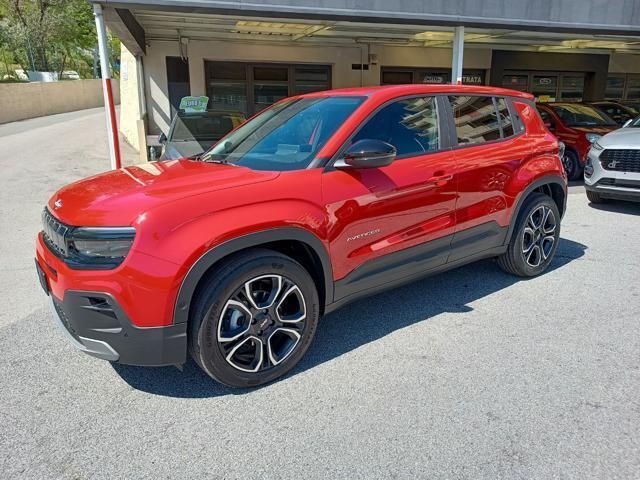 Usata Jeep Avenger Summit 101 CV (74 kW) 2022 Rosso pastello SUV