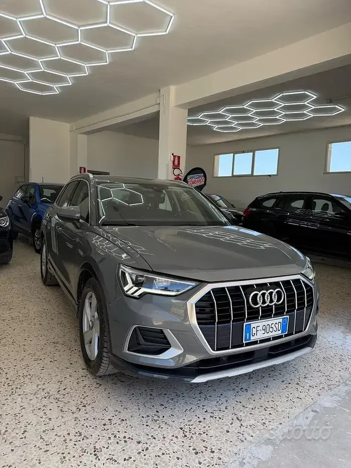 Usata Audi Q3 Advanced 150 CV (110 kW) 2021 Grigio SUV