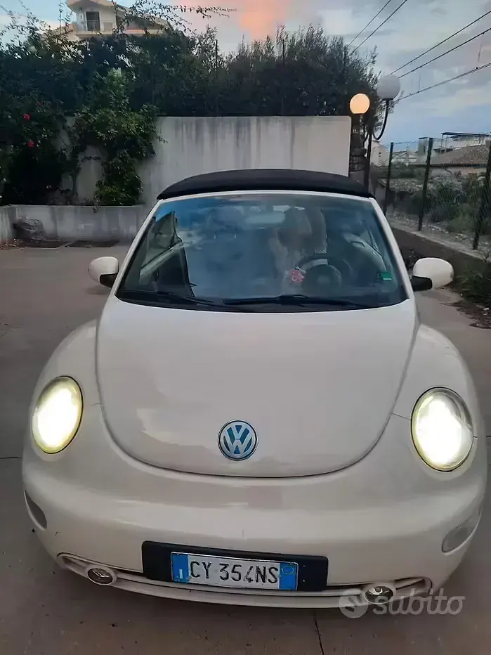 Usata VW New Beetle 101 CV (74 kW) 2005 Utilitaria