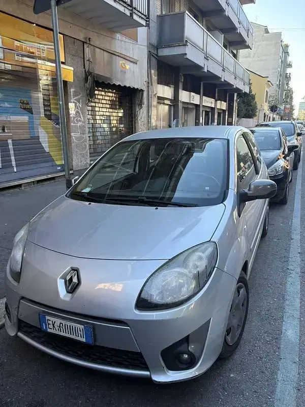 Usado Renault Twingo Dynamique 101 CV (74 kW) 2011 Utilitario