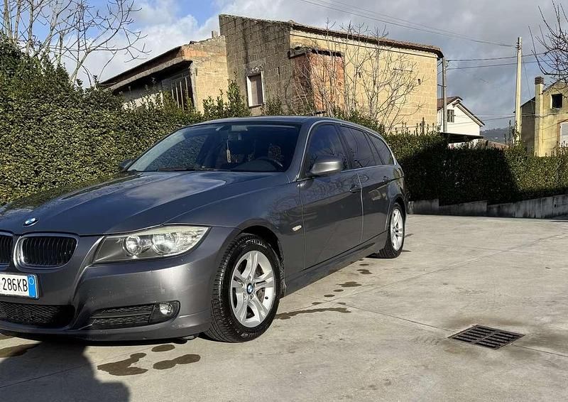 Usata BMW 320 177 CV (130 kW) 2009 Station wagon