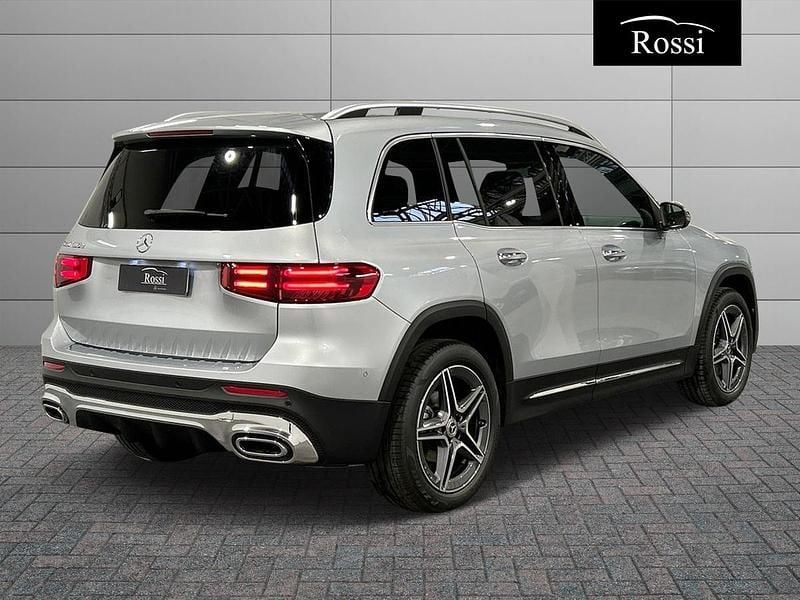 Nuova Mercedes GLB180 116 CV (85 kW) 2025 Nero SUV