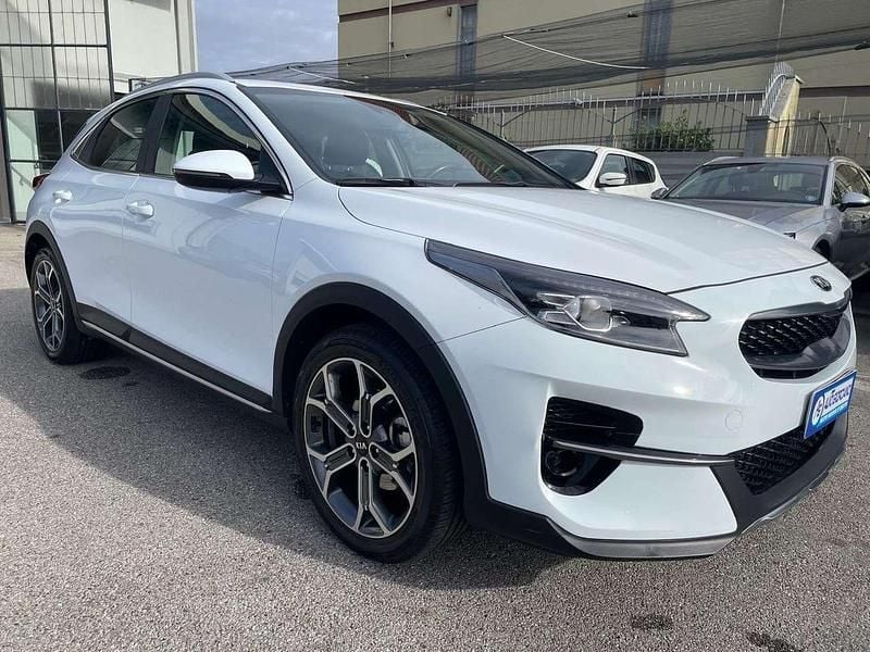 Usata Kia XCeed Style 111 CV (81 kW) 2021 Bianco SUV