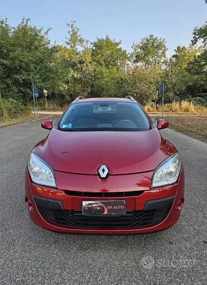 Usata Renault Mégane GT Line GT-Line 130 CV (95 kW) 2010 Rosso Station wagon