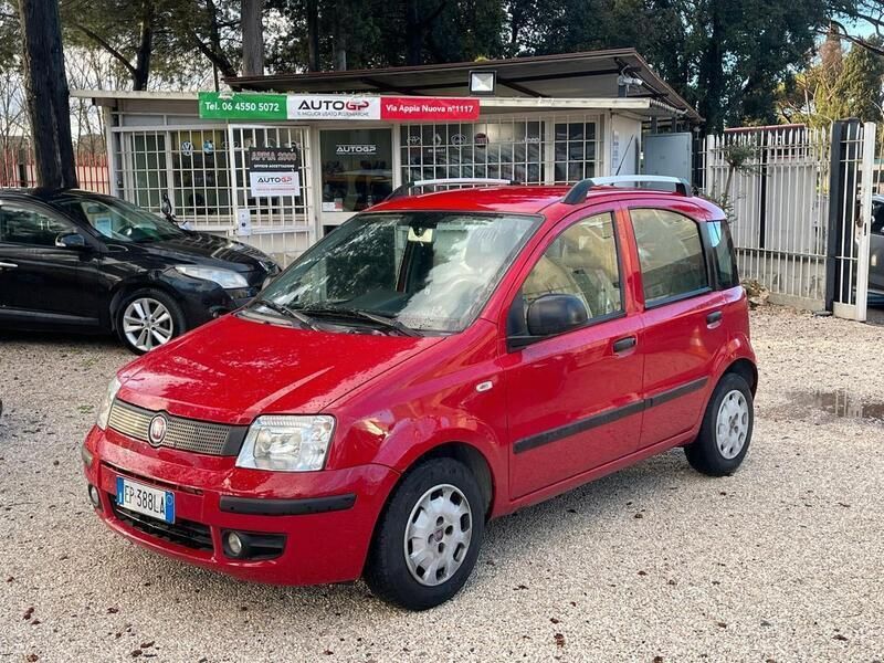 Rosso Usata 2012 Fiat Panda Due volumi | 5500 € (Buon prezzo) - Immagine 1/4