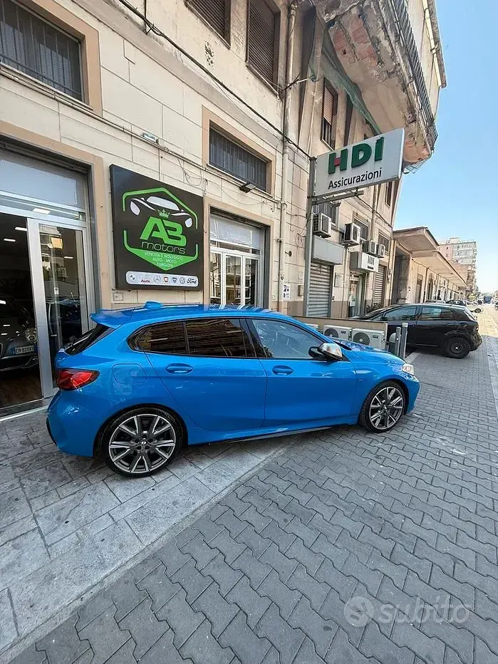 Usata BMW M135 Comfort Edition 306 CV (225 kW) 2020 Bluazzurro Utilitaria