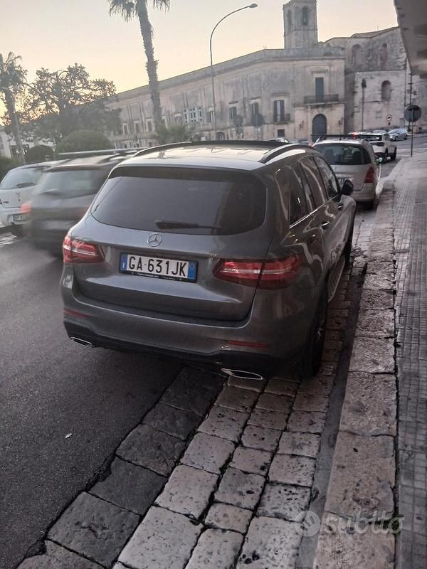Usata Mercedes GLC250 204 CV (150 kW) 2019 Grigio SUV