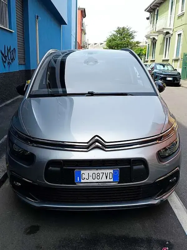 Usata Citroën C4 SpaceTourer Shine 131 CV (96 kW) 2022 Grigio Monovolume