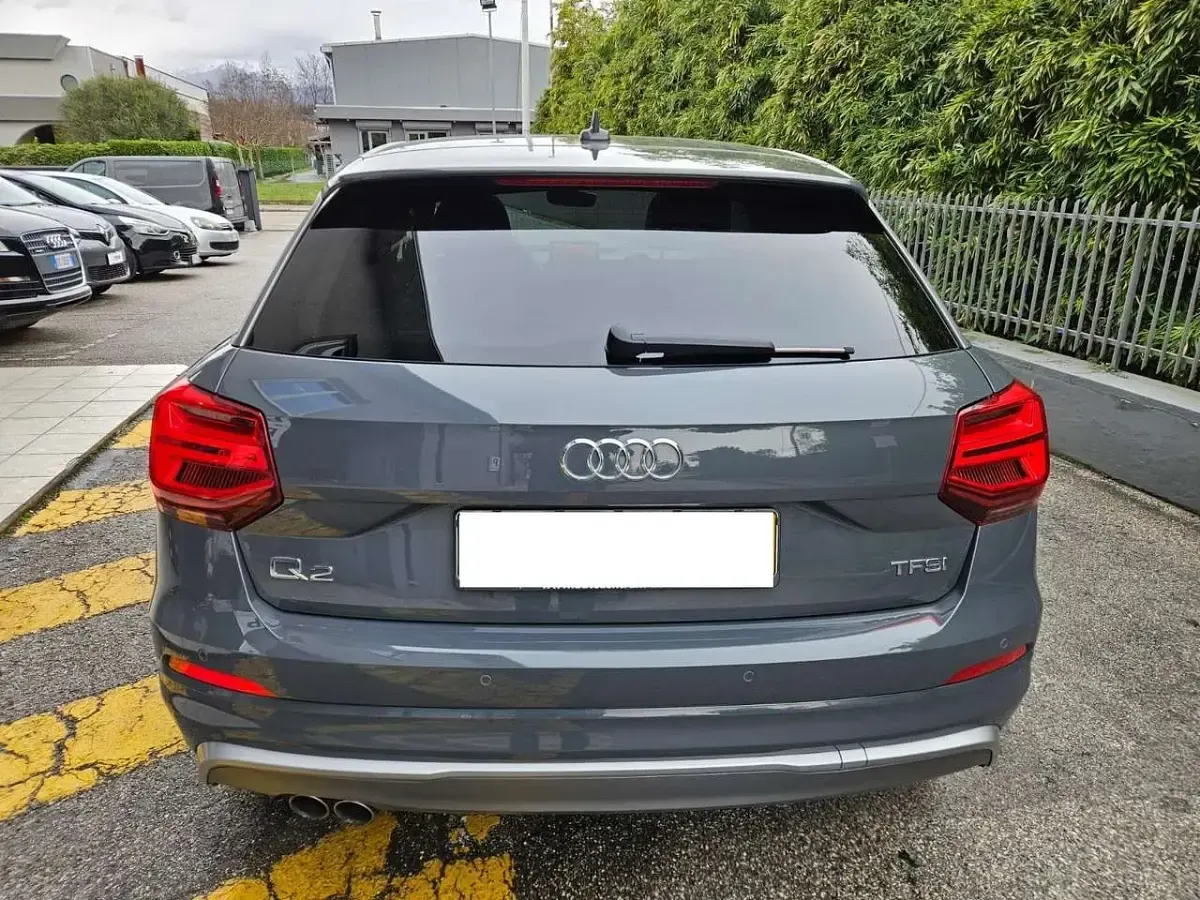 Usata Audi Q2 S-Line 150 CV (110 kW) 2018 Grigio SUV