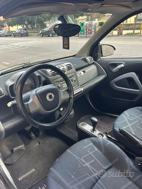 Usata Smart ForTwo Coupé 71 CV (52 kW) 2009 Utilitaria