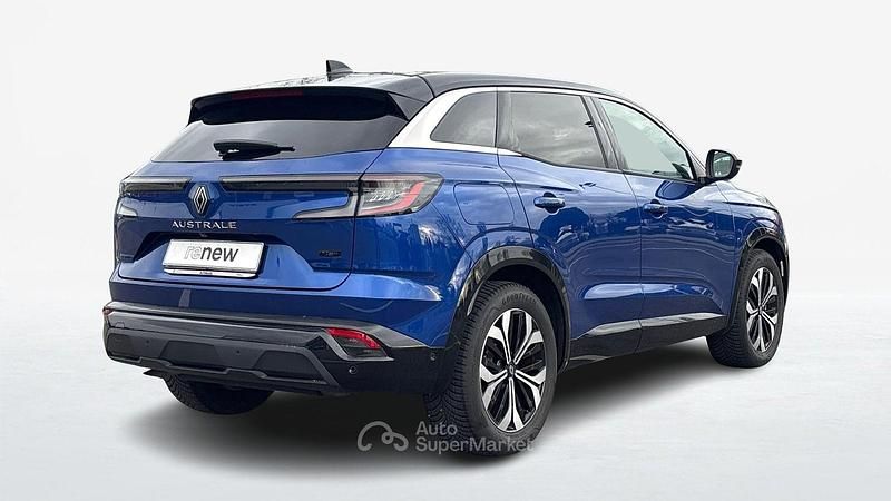 Usata Renault Austral Techno 200 CV (147 kW) 2023 Blu scuro SUV