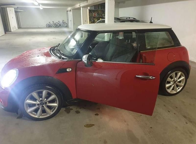 Usata 2010 Mini Cooper Due volumi | 3000 € (Super prezzo) - Immagine 1/4