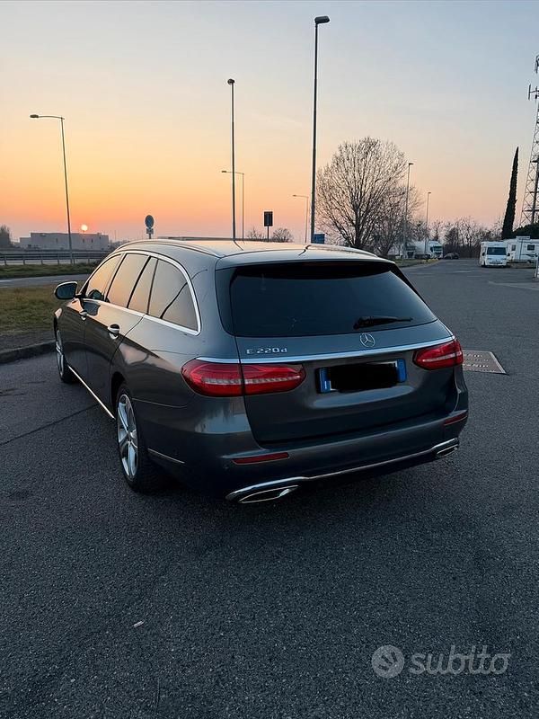 Usata Mercedes 220 2017 Grigio Station wagon
