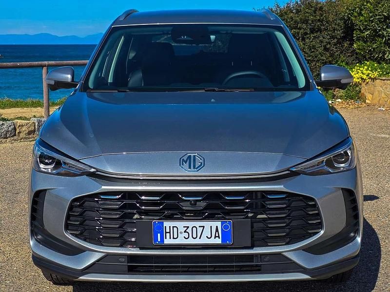 Nuova MG ZS Comfort 116 CV (85 kW) 2026 Cosmic silver SUV