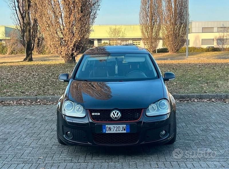 Usata VW Golf VI GT 140 CV (102 kW) 2008 Nero Utilitaria