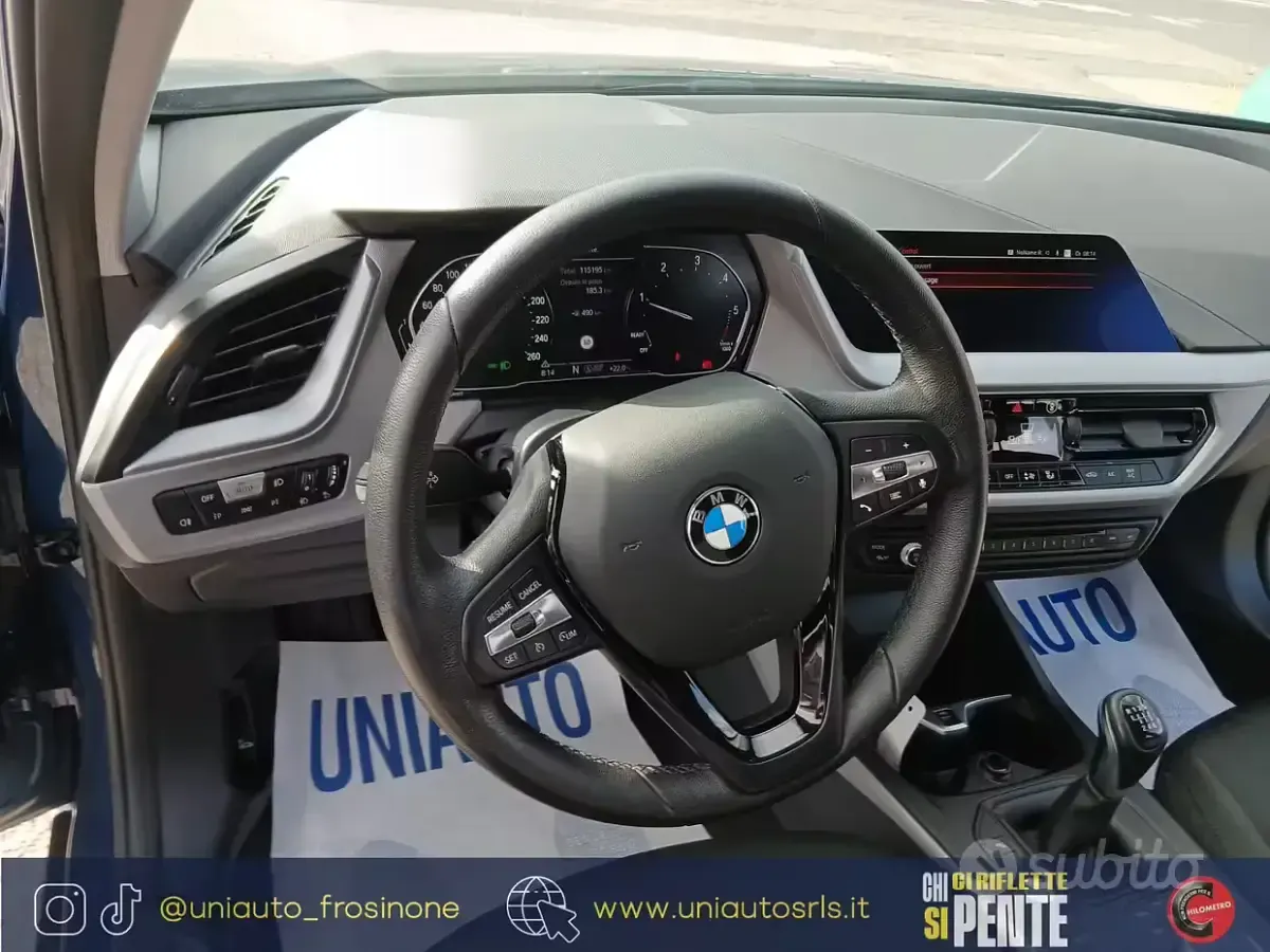 Usata BMW 116 Advantage 116 CV (85 kW) 2022 Blu Utilitaria