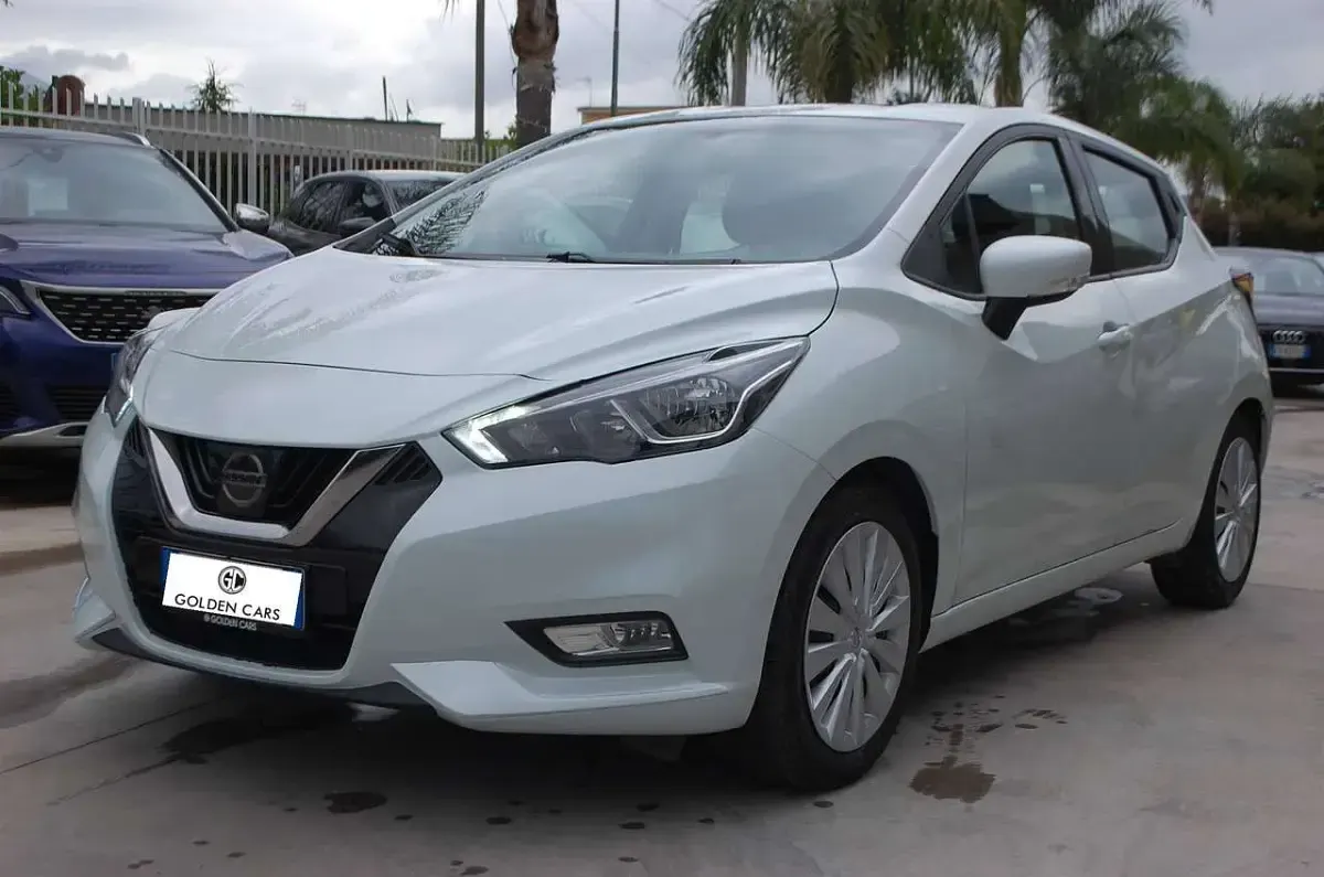 Usata Nissan Micra Acenta 90 CV (66 kW) 2022 Bianco Utilitaria
