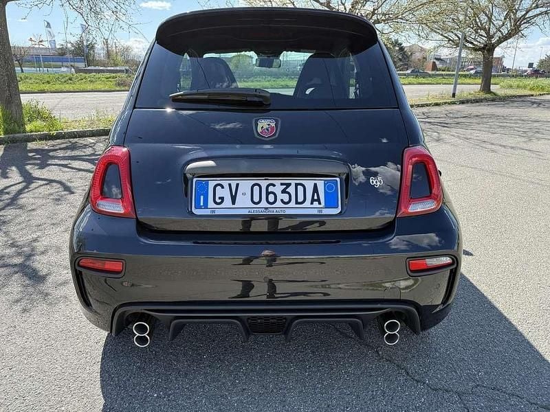 Usata Abarth 695 179 CV (131 kW) 2024 Utilitaria