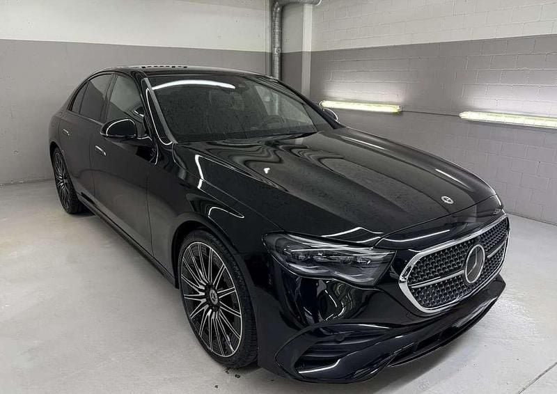 Usata 2025 Mercedes E220 Premium Plus Berlina | 58.500 € (Buon prezzo) - Immagine 1/4