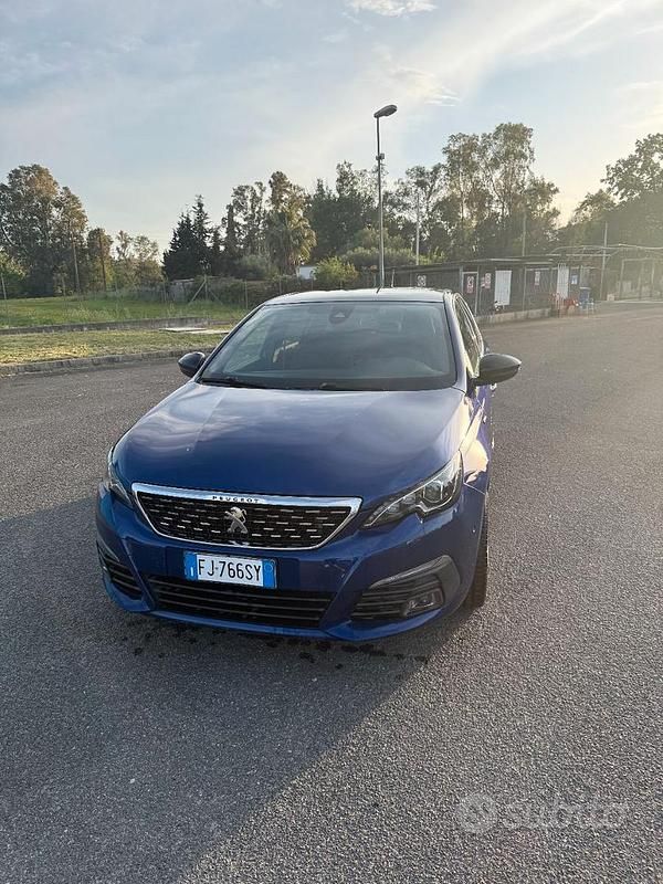 Usata Peugeot 308 GT-line 131 CV (96 kW) 2017 Blu Berlina