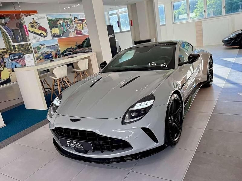 Usata Aston Martin V8 Vantage 665 CV (489 kW) 2024 Apex grey Coupé