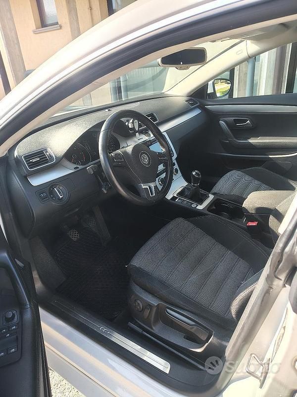 Usata VW Passat 2012 Bianco Berlina