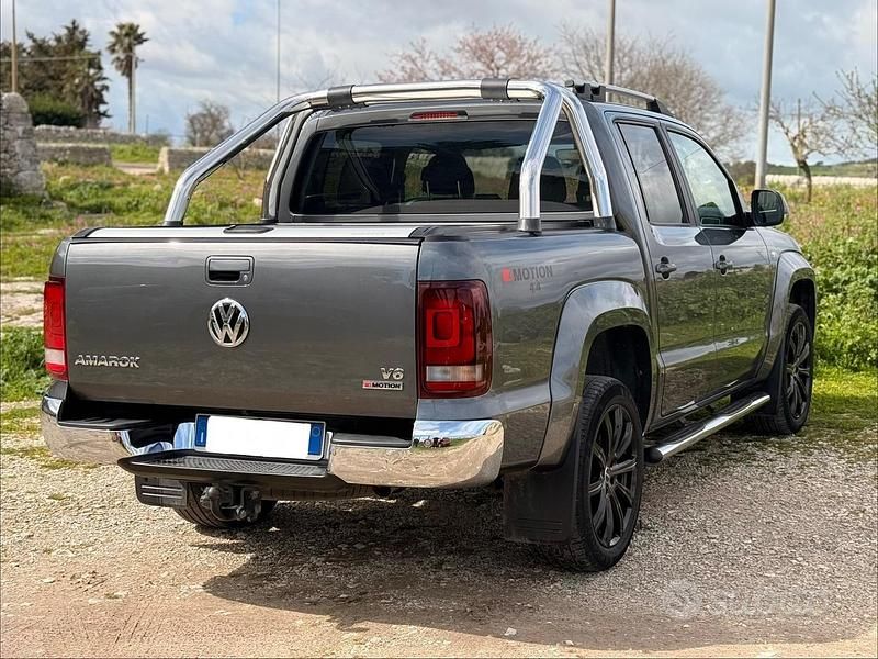 Usata VW Amarok Aventura 258 CV (189 kW) 2019 Grigio Pick-up
