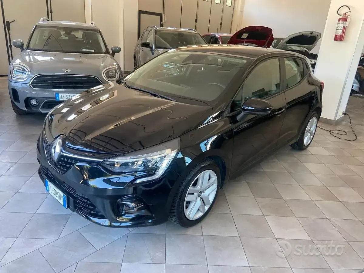 Usata Renault Clio V Evolution 100 CV (73 kW) 2022 Nero Berlina