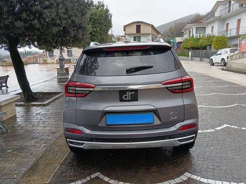 Usata DR DR 4.0 117 CV (86 kW) 2023 Argento SUV