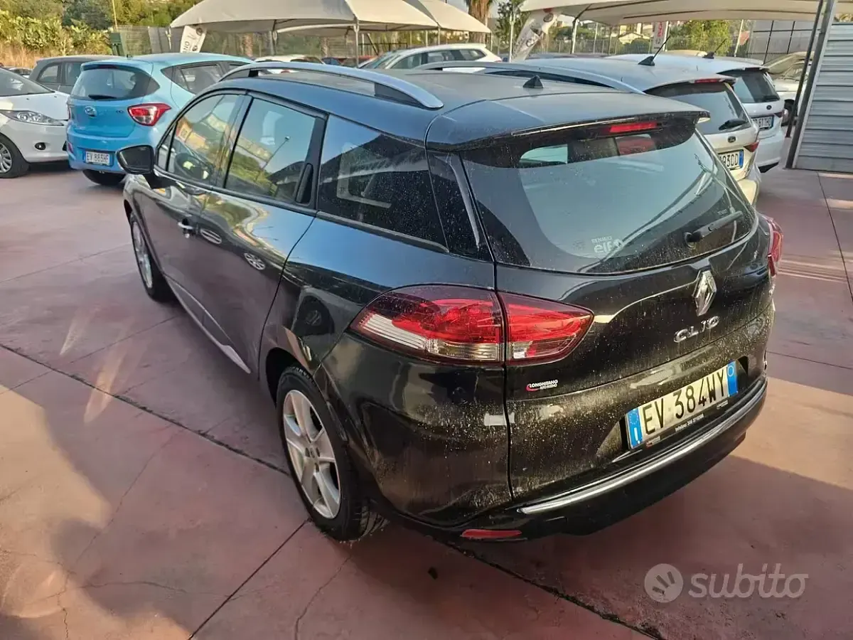 Usata Renault Clio 90 CV (66 kW) 2014 Nero Station wagon