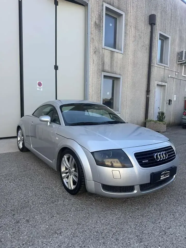 Begagnad Audi TT 224 HK (164 kW) 2001 Other Sportkupé