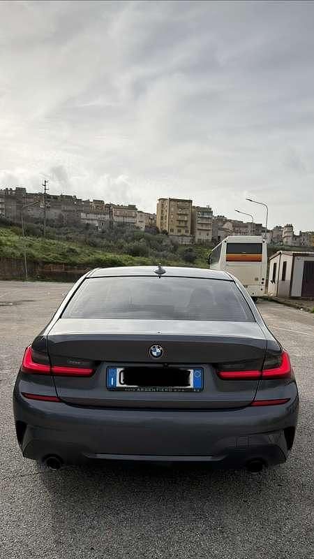 Usata BMW 320 M Sport 190 CV (139 kW) 2021 Grigio Berlina