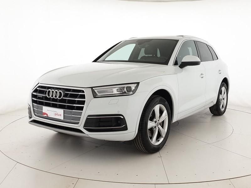 Bianco ghiacciaio metallizzato Usata 2020 Audi Q5 Business SUV | 31.900 € (Buon prezzo) - Immagine 1/4