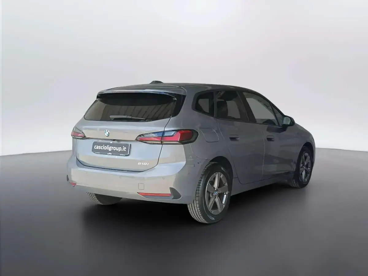 Usata BMW 218 Active Tourer 136 CV (100 kW) 2023 Dark grey met Monovolume