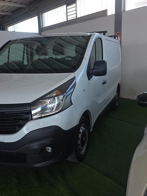 Usata Renault Trafic Zen 121 CV (88 kW) 2018 Bianco Monovolume