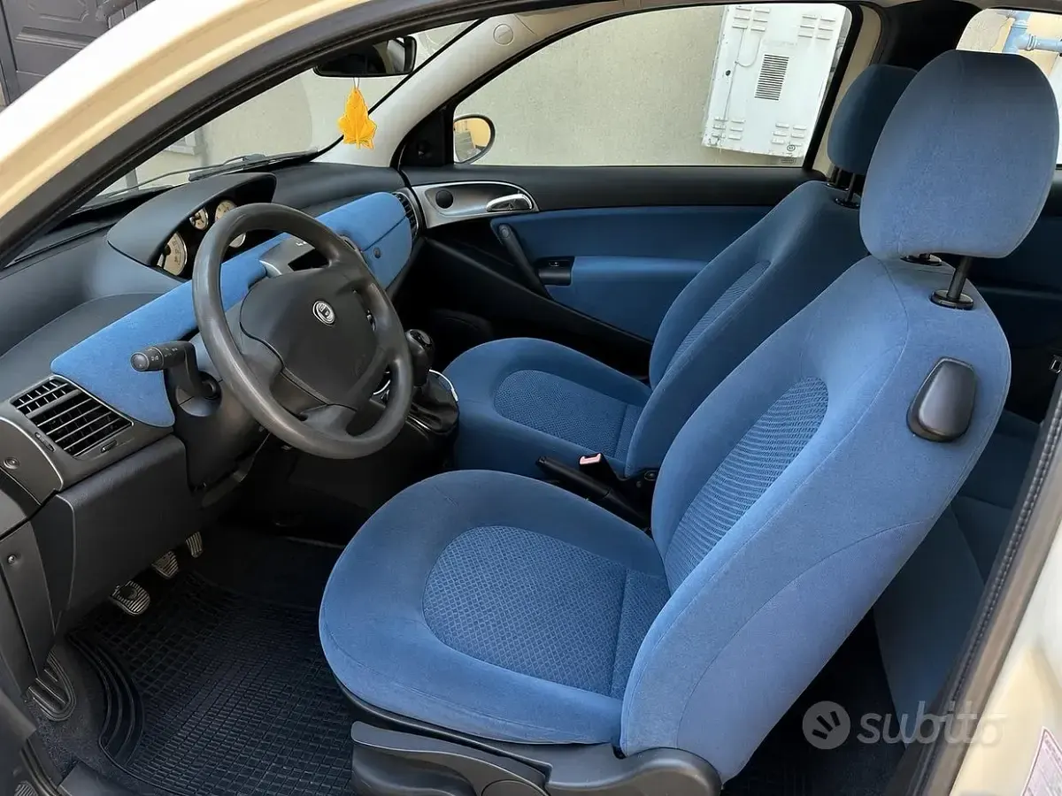 Usata Lancia Ypsilon 69 CV (50 kW) 2005 Utilitaria