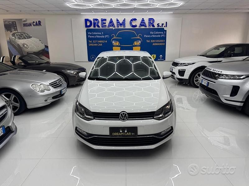 Bianco Usata 2015 VW Polo Comfortline Tre volumi | 8900 € (Buon prezzo) - Immagine 1/4
